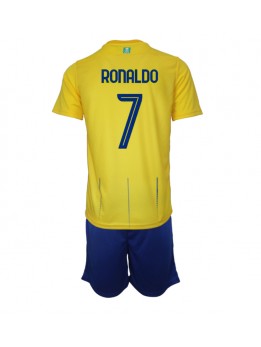 Al-Nassr Cristiano Ronaldo #7 Heimtrikotsatz für Kinder 2023-24 Kurzarm (+ Kurze Hosen)
